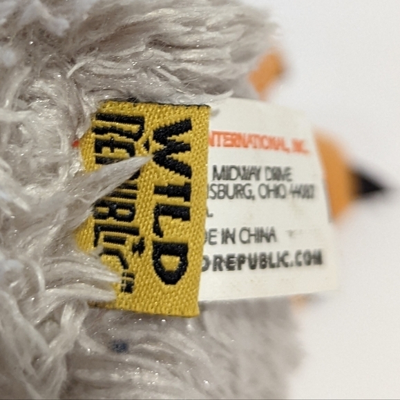 WILD Republic grey chinstrap penguin 10” - Picture 7 of 10